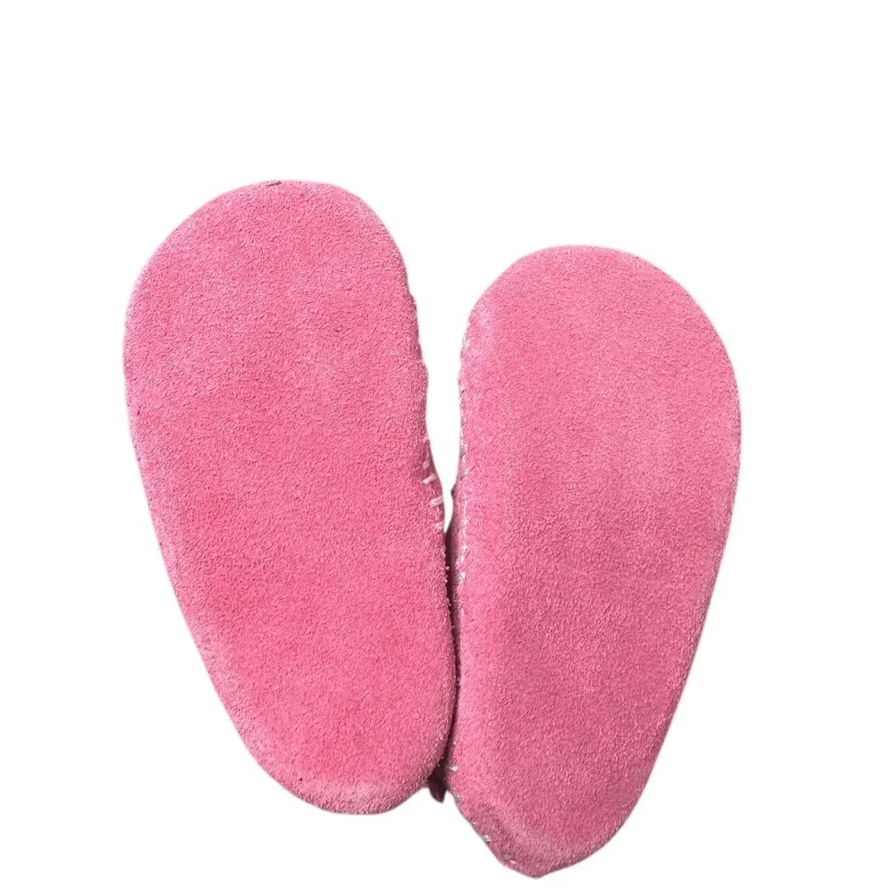 Minnetonka Kids Moccasins in Pink Suede